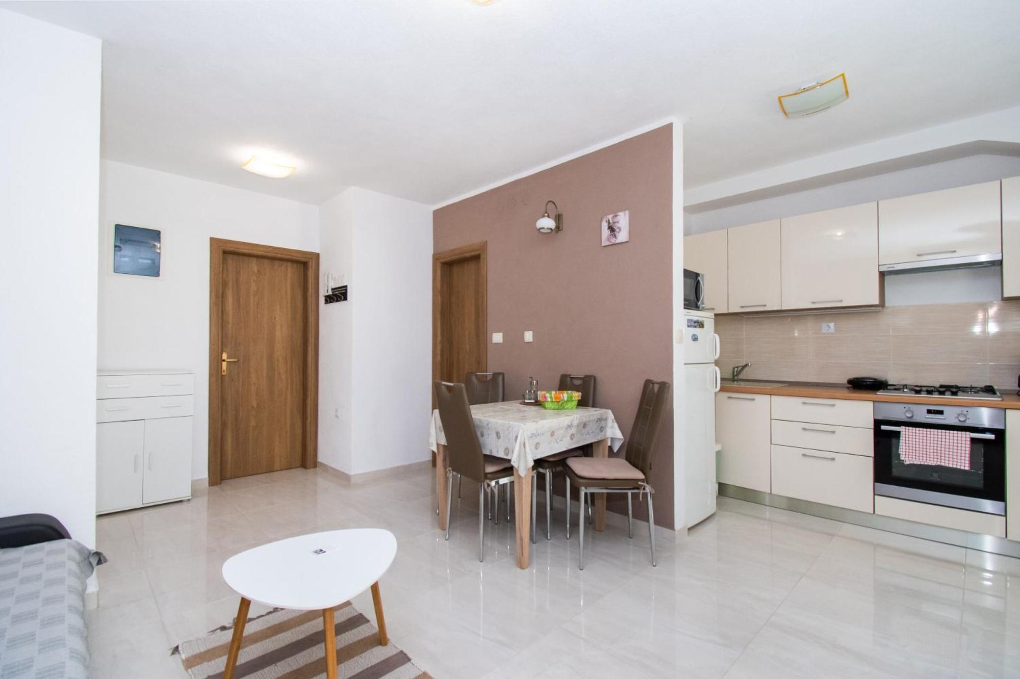 Apartment Ninic 스리마 외부 사진