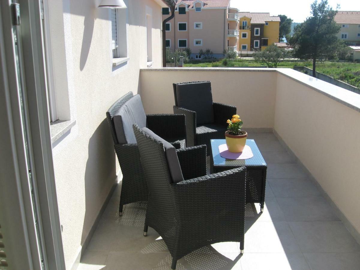 Apartment Ninic 스리마 외부 사진